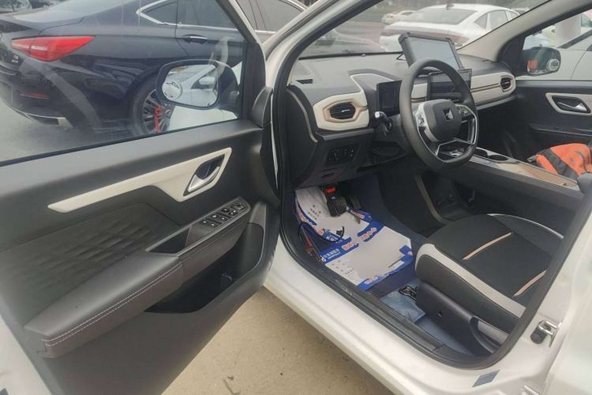 Used JAC Yiwei E10X 2024 Charming Edition 301km Lite Driver Seat