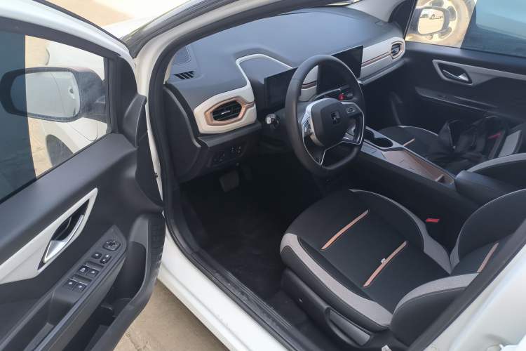 Used JAC Yiwei E10X 2024 Charming Edition 301km Lite Driver Seat