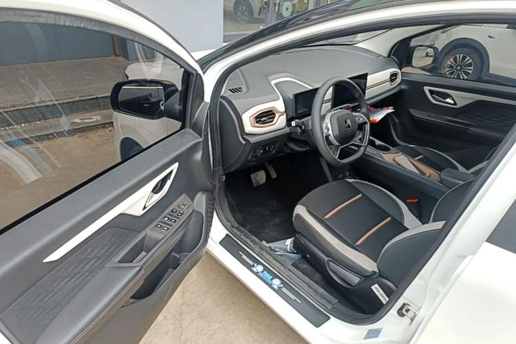 Used JAC Yiwei E10X 2024 Charming Edition 301km Lite Driver Seat