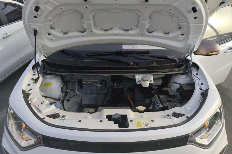 Used JAC Yiwei E10X 2024 Charming Edition 301km Lite Engine Bay