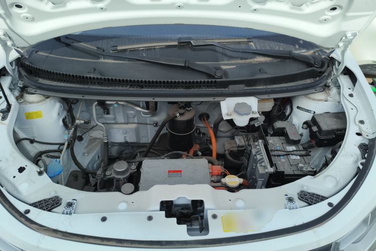 Used JAC Yiwei E10X 2024 Charming Edition 301km Air Engine Bay