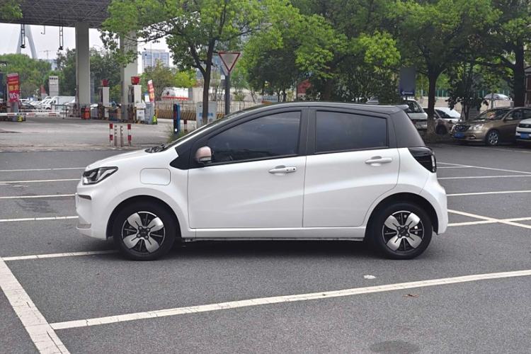 Used JAC Yiwei E10X 2024 Charming Edition 301km Air Exterior 3