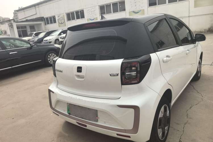 Used JAC Yiwei E10X 2024 Charming Edition 301km Lite Exterior 4