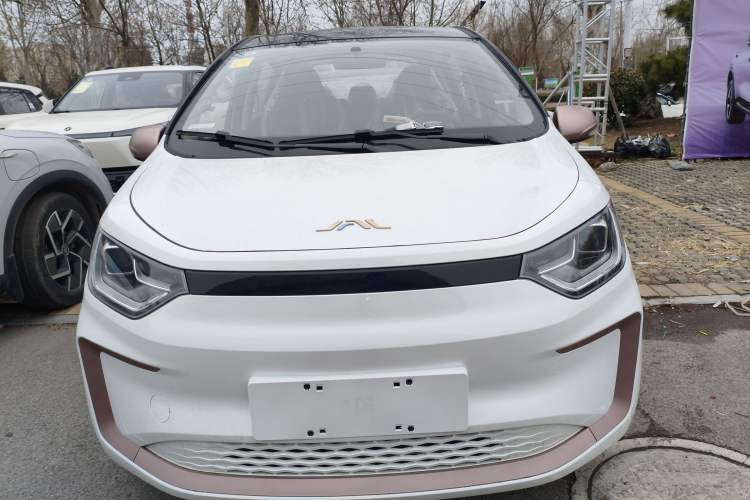 Used JAC Yiwei E10X 2024 Charming Edition 301km Lite Front