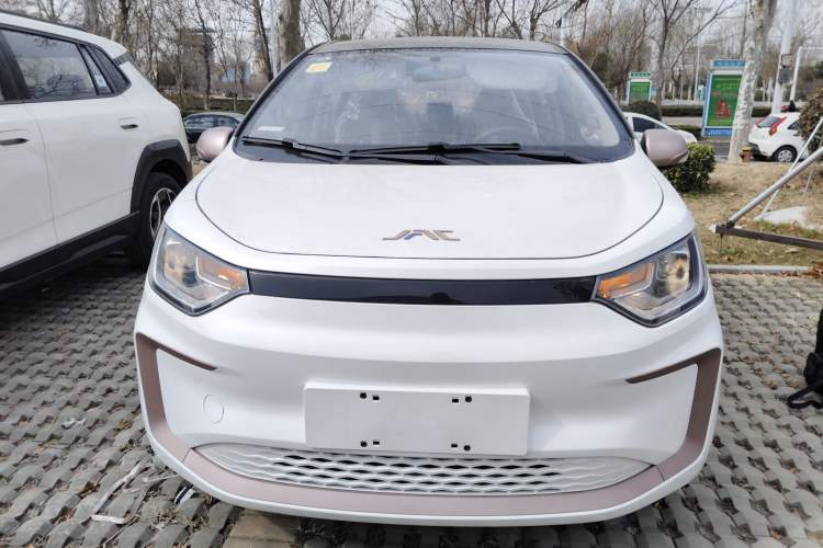 Used JAC Yiwei E10X 2024 Charming Edition 301km Lite Front