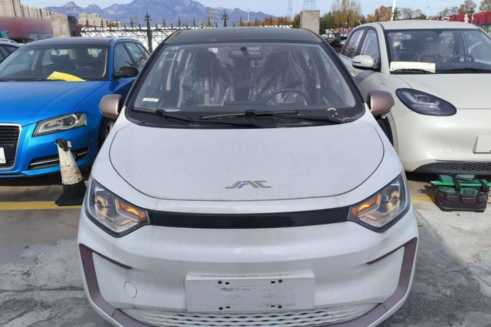 Used JAC Yiwei E10X 2024 Charming Edition 301km Air Front