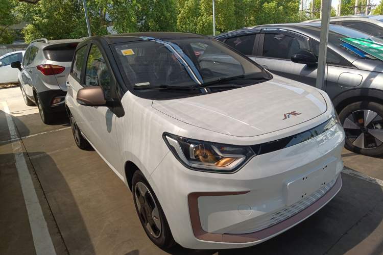 Used JAC Yiwei E10X 2024 Charming Edition 301km Lite Front Right 45 Deg