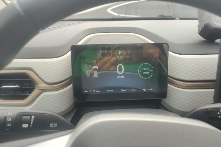 Used JAC Yiwei E10X 2024 Charming Edition 301km Lite Instrument Cluster