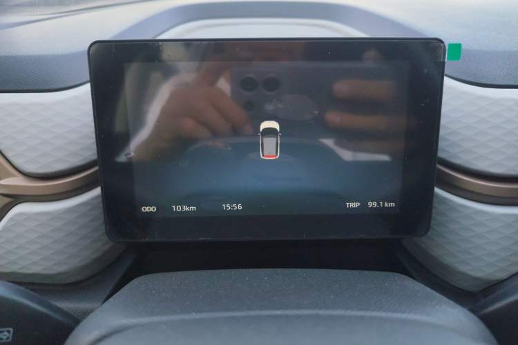 Used JAC Yiwei E10X 2024 Charming Edition 301km Lite Instrument Cluster