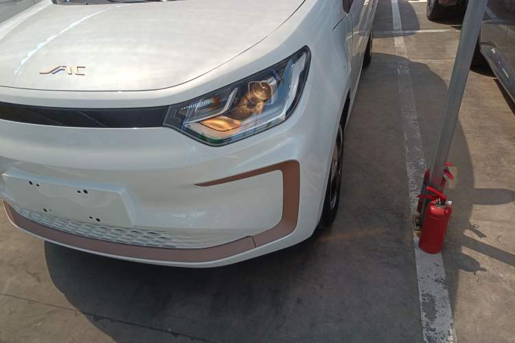 Used JAC Yiwei E10X 2024 Charming Edition 301km Lite Left Front Headlight