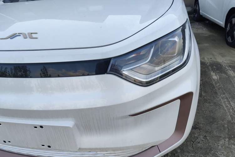 Used JAC Yiwei E10X 2024 Charming Edition 301km Lite Left Front Headlight