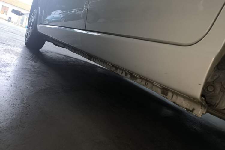 Used JAC Yiwei E10X 2024 Charming Edition 301km Lite Left Side Sill