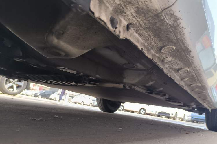 Used JAC Yiwei E10X 2024 Charming Edition 301km Lite Left Side Sill