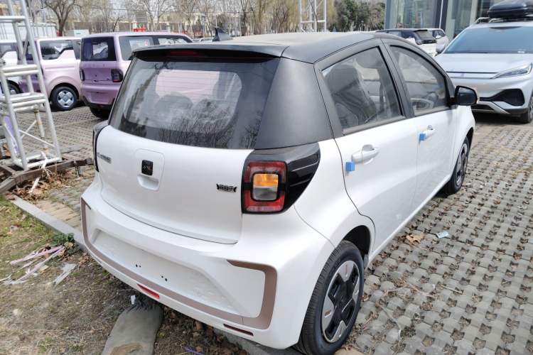 Used JAC Yiwei E10X 2024 Charming Edition 301km Lite Rear Right 45 Deg