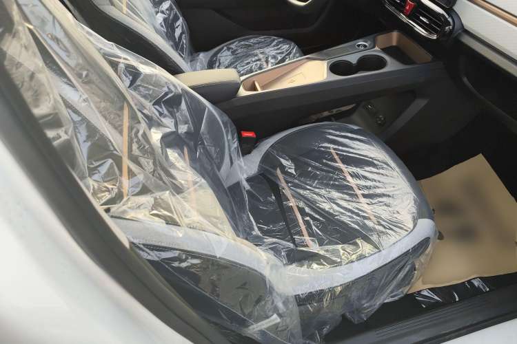 Used JAC Yiwei E10X 2024 Charming Edition 301km Lite Right Front Seat