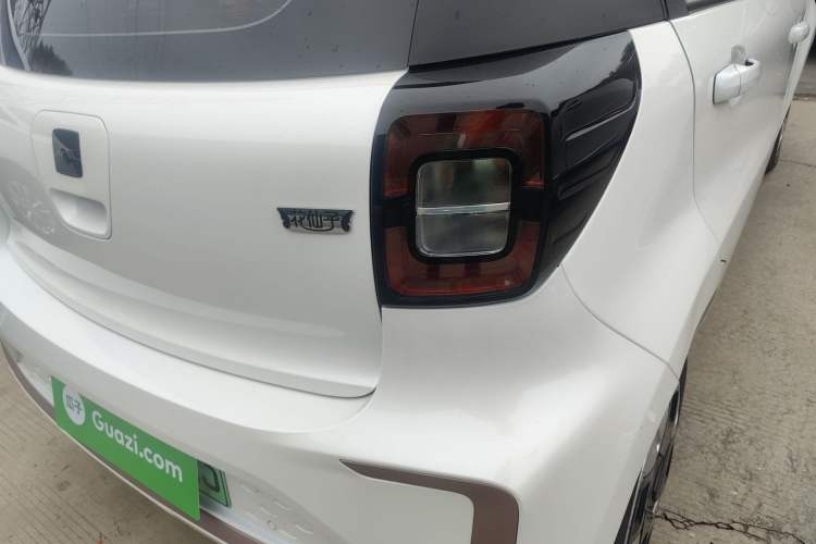 Used JAC Yiwei E10X 2024 Charming Edition 301km Lite Right Rear Taillight