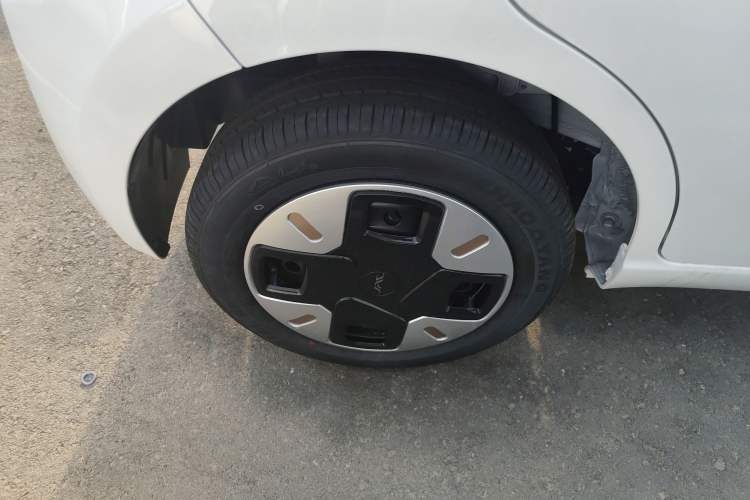 Used JAC Yiwei E10X 2024 Charming Edition 301km Lite Right Rear Wheel Hub