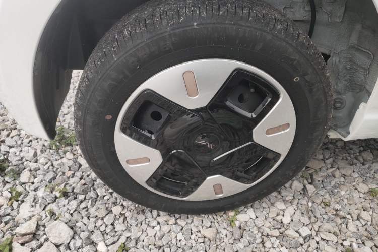 Used JAC Yiwei E10X 2024 Charming Edition 301km Lite Right Rear Wheel Hub