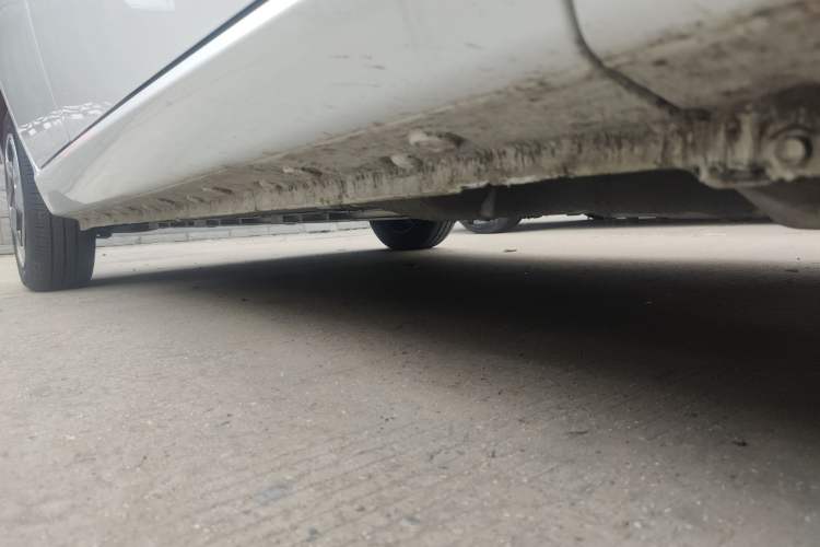 Used JAC Yiwei E10X 2024 Charming Edition 301km Lite Right Side Sill