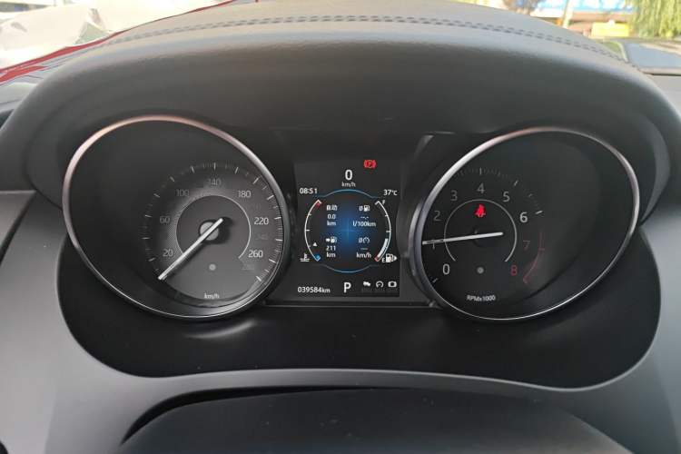 Used Jaguar E-PACE 2018 P200 S China VI Instrument Cluster