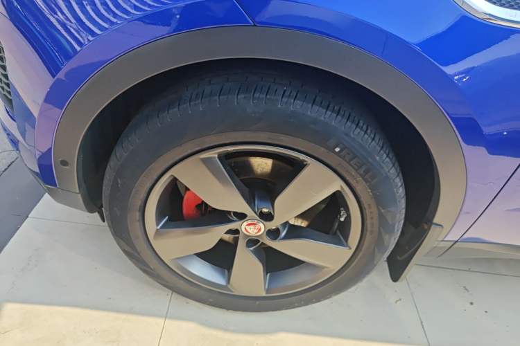 Used Jaguar E-PACE 2018 P200 S China VI Left Front Wheel Hub