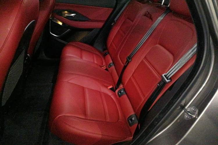 Used Jaguar E-PACE 2024 All-New R-DYNAMIC S Sport Edition Left Rear Seat
