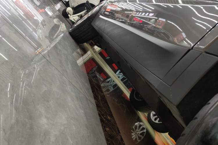 Used Jaguar E-PACE 2024 Youth Sports Edition R-DYNAMIC Right Side Sill