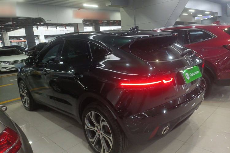 Used Jaguar E-PACE 2024 YAO Black Sport Edition R-DYNAMIC SE BLACK Exterior 3