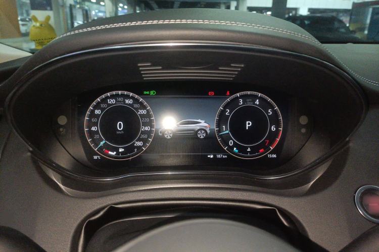 Used Jaguar E-PACE 2024 YAO Black Sport Edition R-DYNAMIC SE BLACK Instrument Cluster