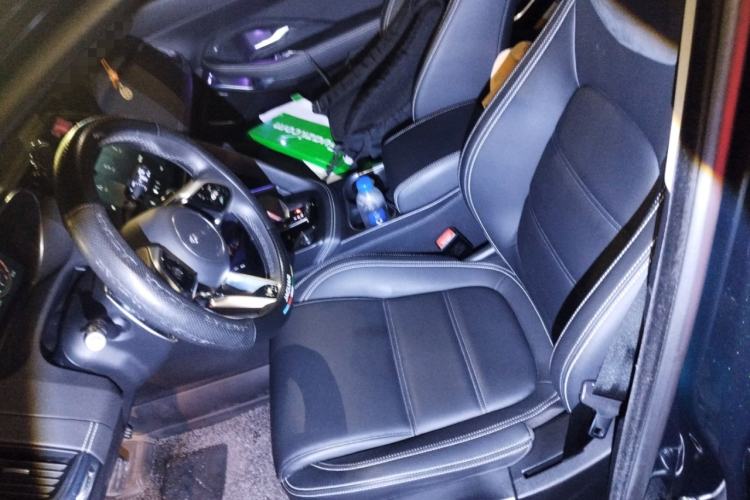 Used Jaguar E-PACE 2024 YAO Black Sport Edition R-DYNAMIC SE BLACK Left Front Seat