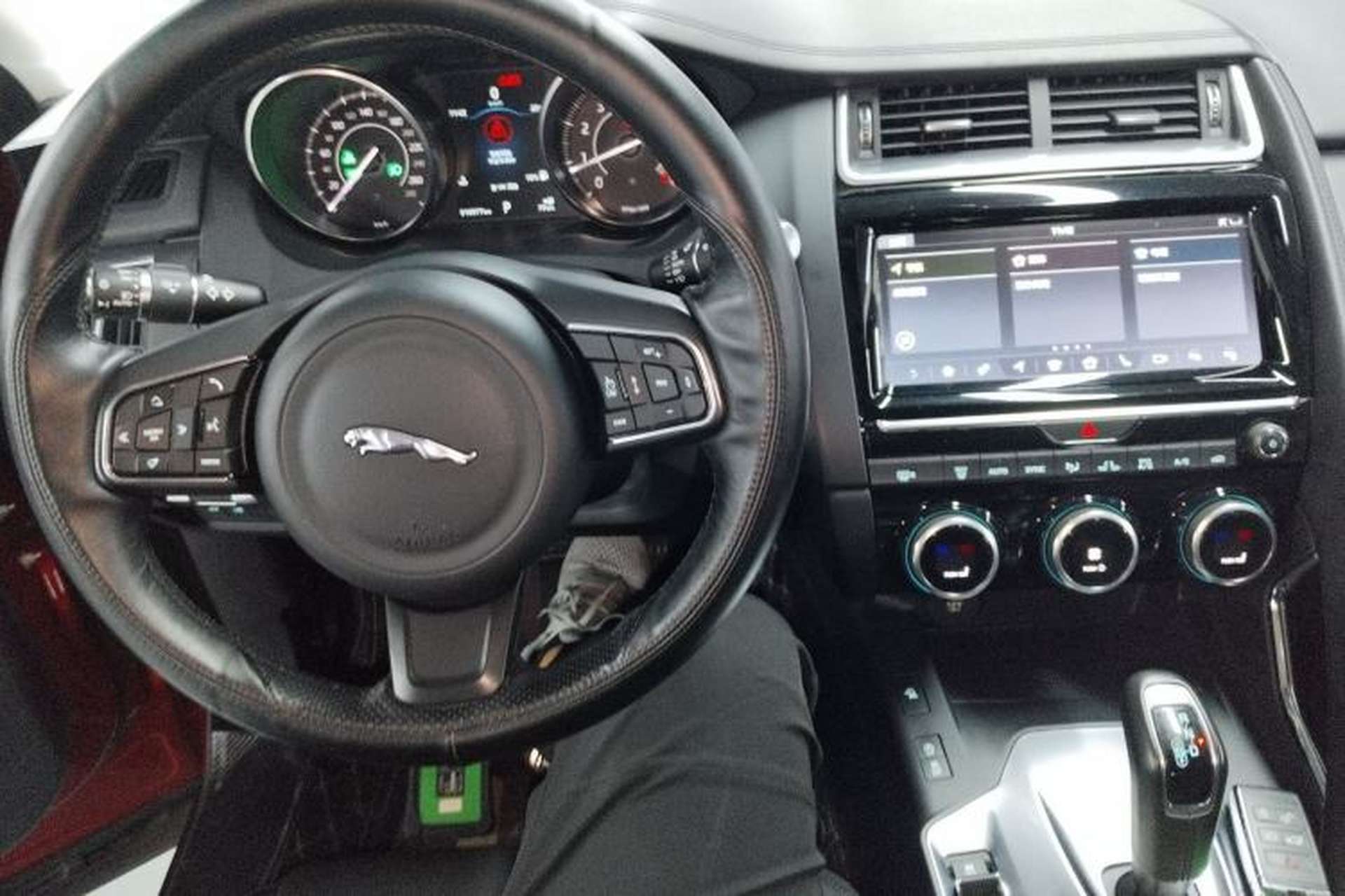 Used Jaguar E-PACE 2018 P250 SE China V-standard Interior 2