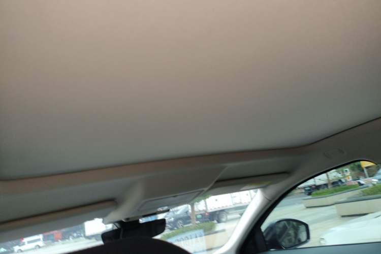 Used Jaguar E-PACE 2018 P200 S China VI Headliner