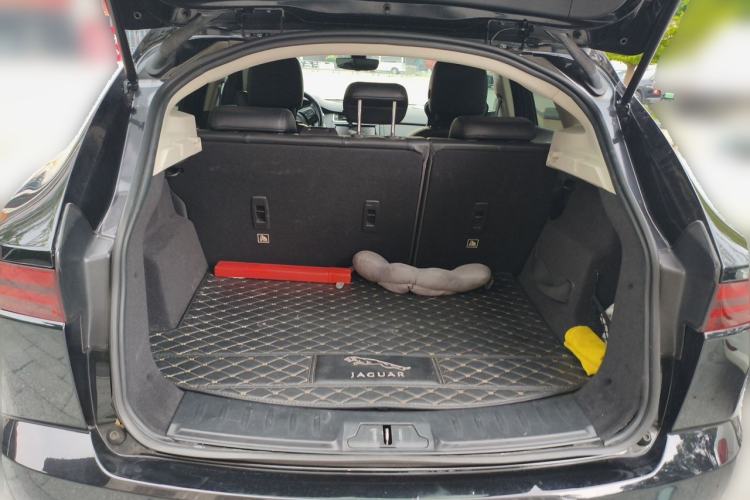 Used Jaguar E-PACE 2018 P200 S China VI Trunk