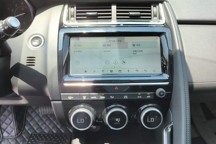 Used Jaguar E-PACE 2018 P250 S China VI Audio And AC Panel