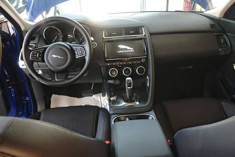 Used Jaguar E-PACE 2018 P200 S China VI Center Console
