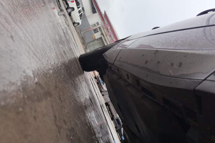 Used Jaguar E-PACE 2018 P250 S China VI Chassis Front Right
