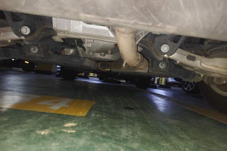 Used Jaguar E-PACE 2018 P200 China VI Chassis Rear
