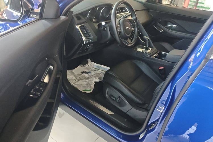 Used Jaguar E-PACE 2018 P200 S China VI Driver Seat