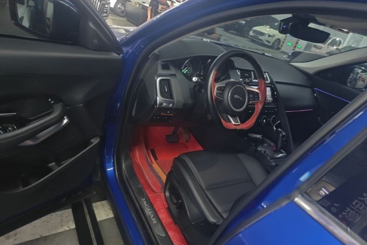 Used Jaguar E-PACE 2018 P200 S China VI Driver Seat