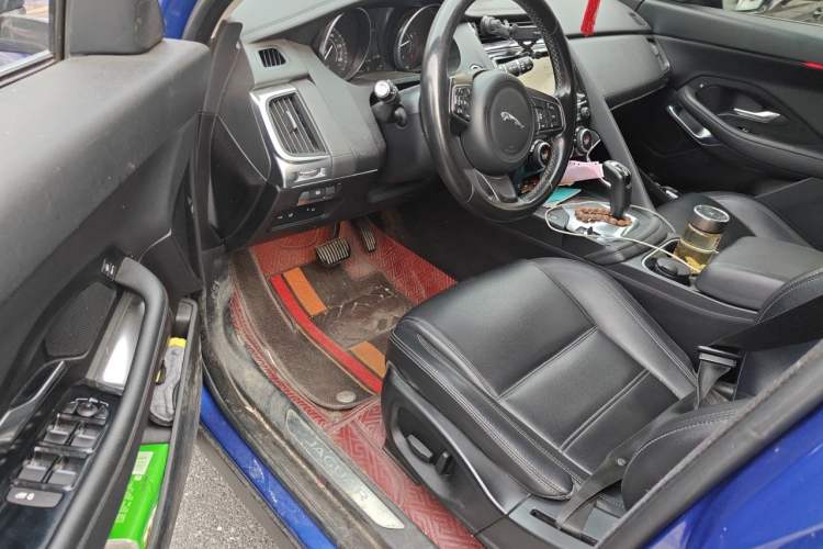Used Jaguar E-PACE 2018 P250 S China VI Driver Seat