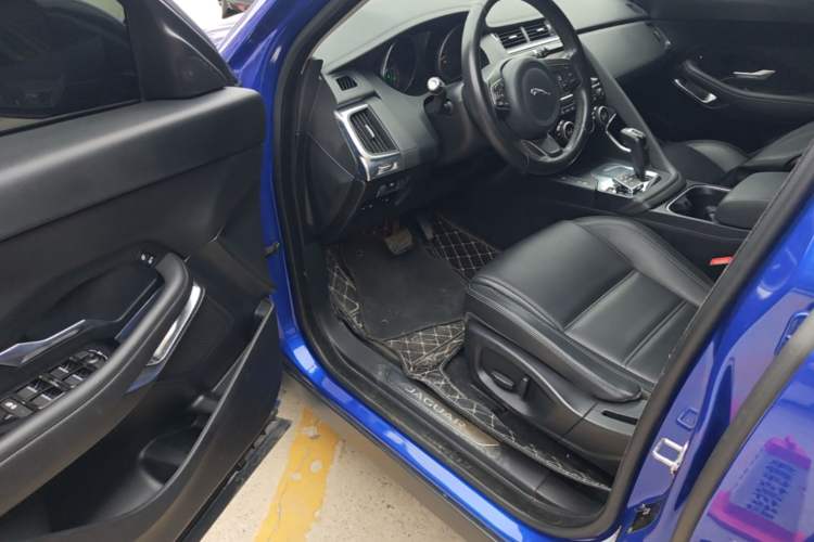 Used Jaguar E-PACE 2018 P200 S China V-standard Driver Seat