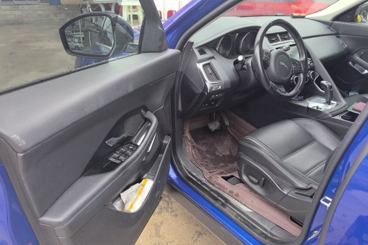 Used Jaguar E-PACE 2018 P250 S China VI Driver Seat