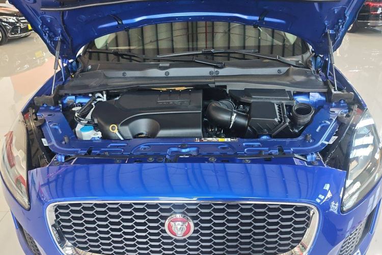 Used Jaguar E-PACE 2018 P200 S China VI Engine Bay