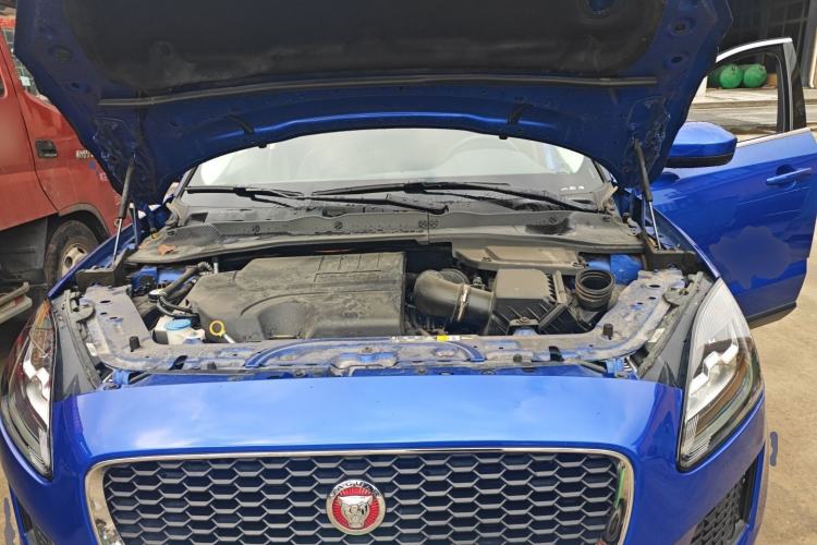 Used Jaguar E-PACE 2018 P250 S China VI Engine Bay