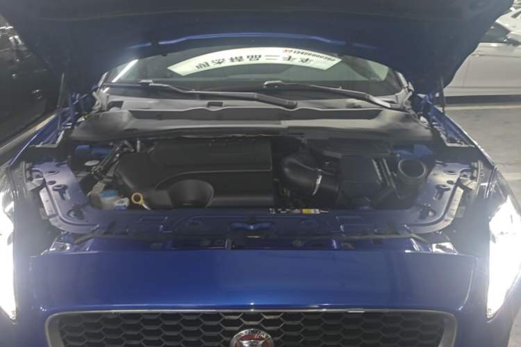 Used Jaguar E-PACE 2018 P200 S China VI Engine Bay