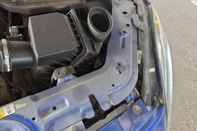 Used Jaguar E-PACE 2018 P250 S China VI Engine Bay Left