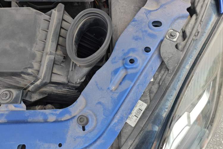 Used Jaguar E-PACE 2018 P250 S China VI Engine Bay Left