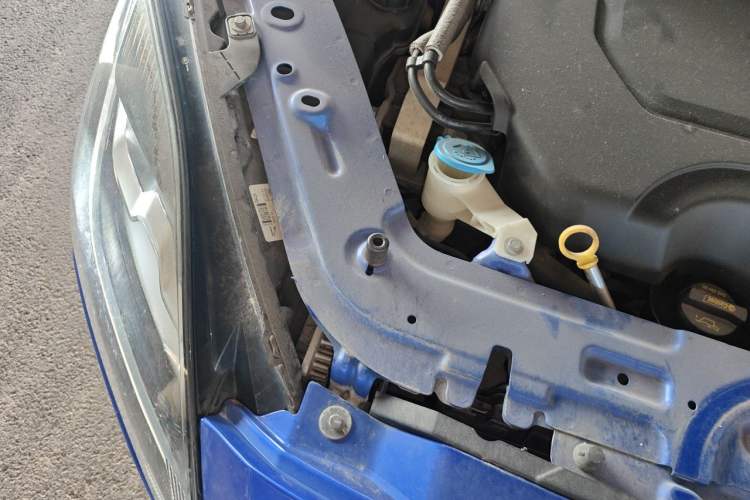 Used Jaguar E-PACE 2018 P250 S China VI Engine Bay Right