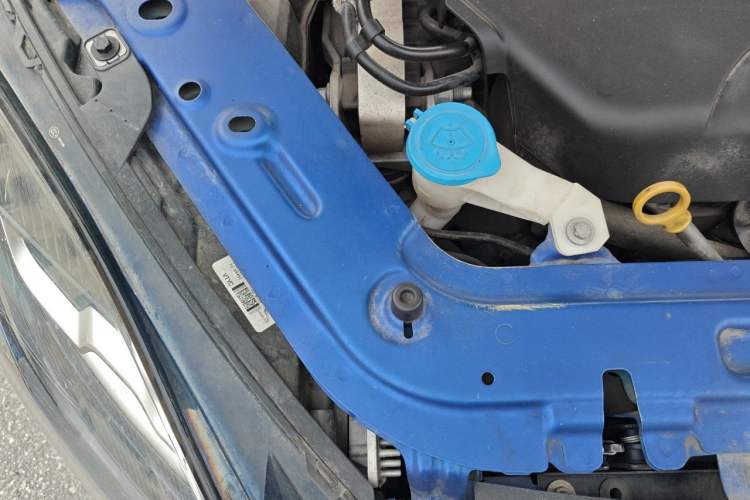 Used Jaguar E-PACE 2018 P250 S China VI Engine Bay Right