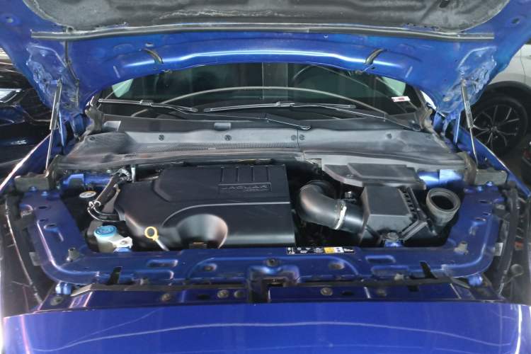 Used Jaguar E-PACE 2018 P200 S China VI Engine Bay